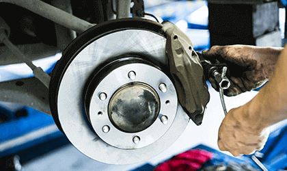 Sửa chữa phanh xe - Lốp Xe Phi Long - Công Ty Ô Tô Phi Long